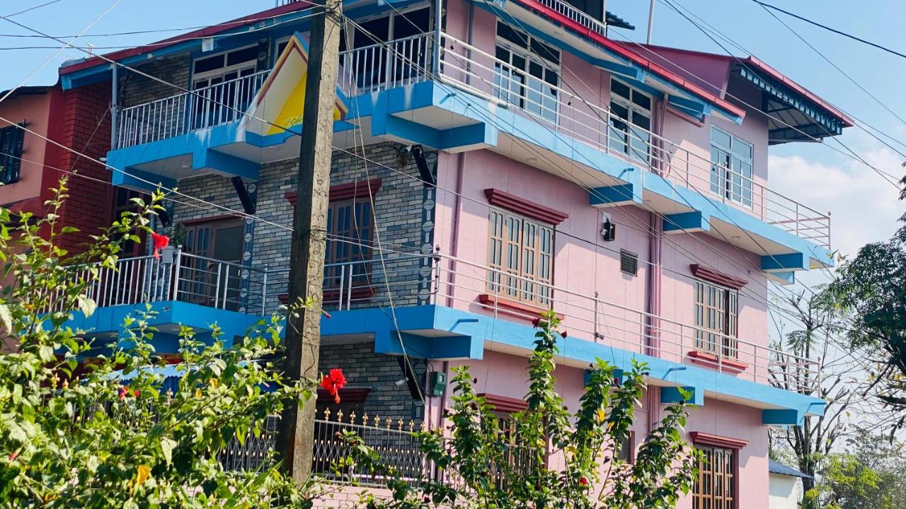 Hotel Sauraha Gaida House Chitwan Buitenkant foto