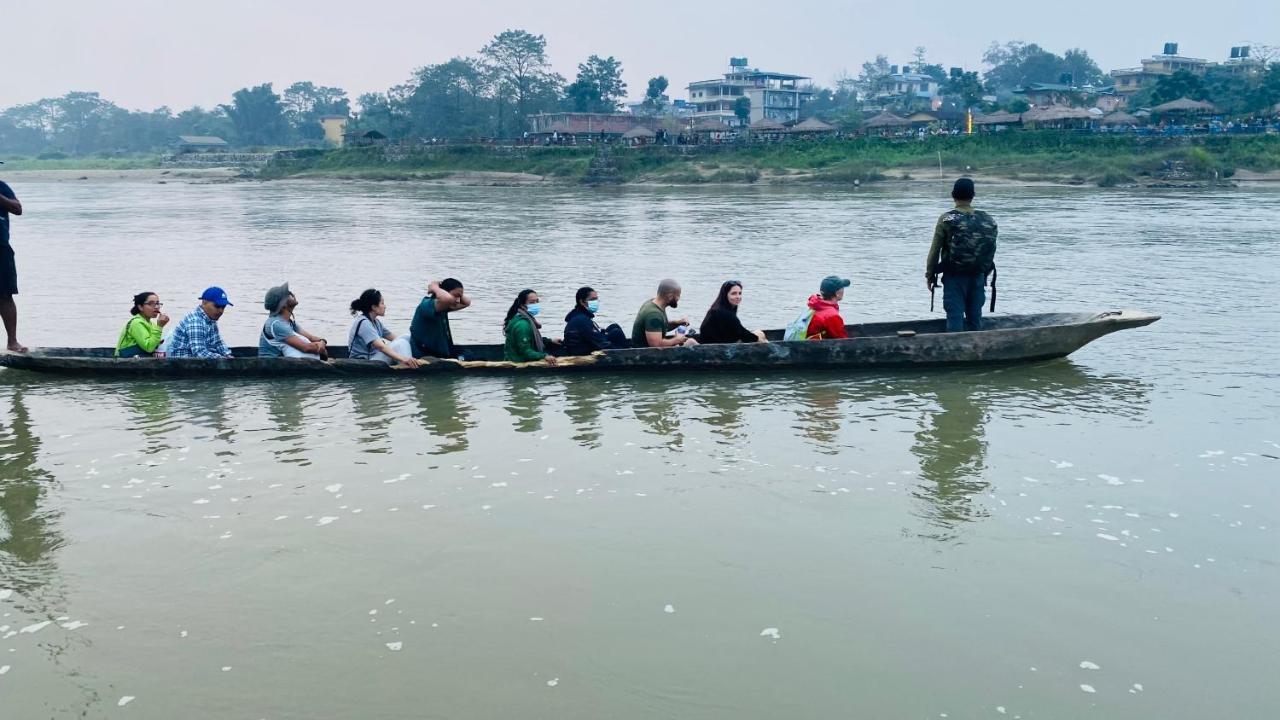 Hotel Sauraha Gaida House Chitwan Buitenkant foto