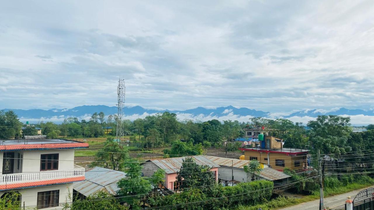 Hotel Sauraha Gaida House Chitwan Buitenkant foto